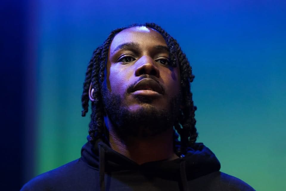 Shocka: author of his history